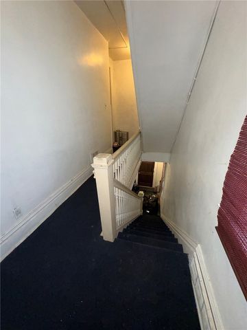 250 Park Rd, Ambridge, PA 15003