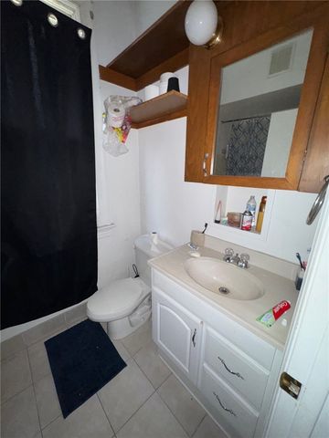 250 Park Rd, Ambridge, PA 15003