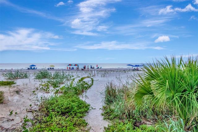 2 15TH AVENUE 303, Indian Rocks Beach, FL 33785