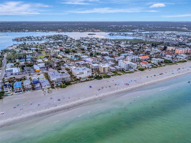 2 15TH AVENUE 303, Indian Rocks Beach, FL 33785