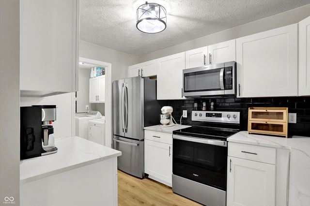 6510 Jade Stream Court 102, Indianapolis, IN 46237