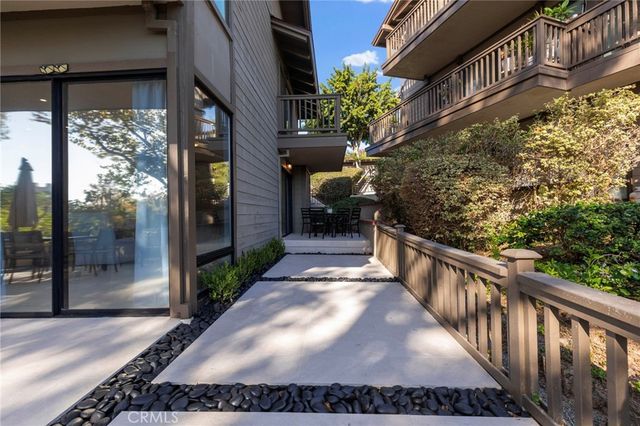 11 Palos 55, Irvine, CA 92612