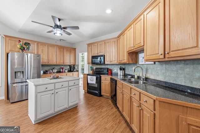 452 Nightdream Lane, Winder, GA 30680