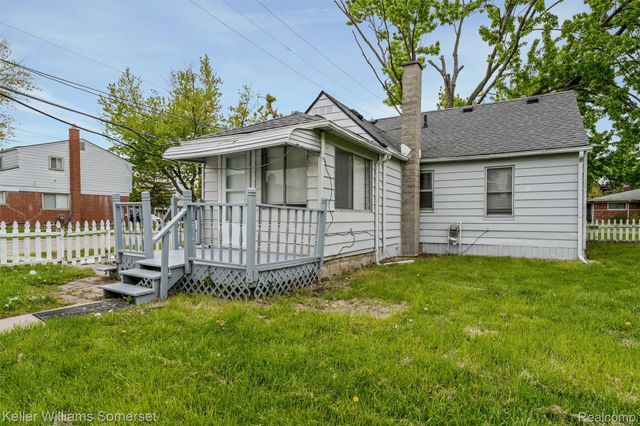 19800 Parkside Street, St. Clair Shores, MI 48080