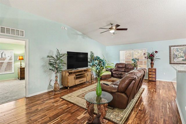 100 FESTIVE COURT, Chuluota, FL 32766