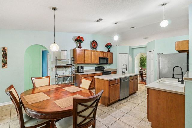 100 FESTIVE COURT, Chuluota, FL 32766
