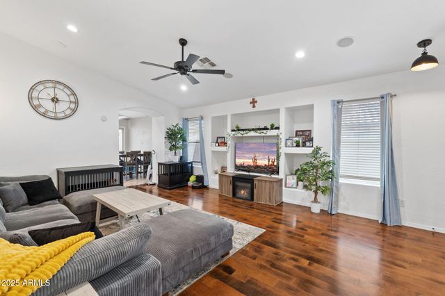 22942 W CANTILEVER Street, Buckeye, AZ 85326