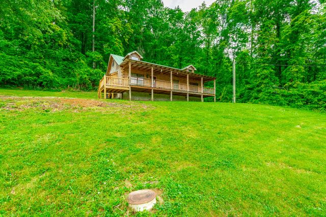 325 Evening Shadow Lane, Whitwell, TN 37397