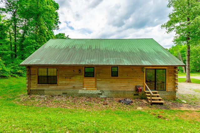 325 Evening Shadow Lane, Whitwell, TN 37397