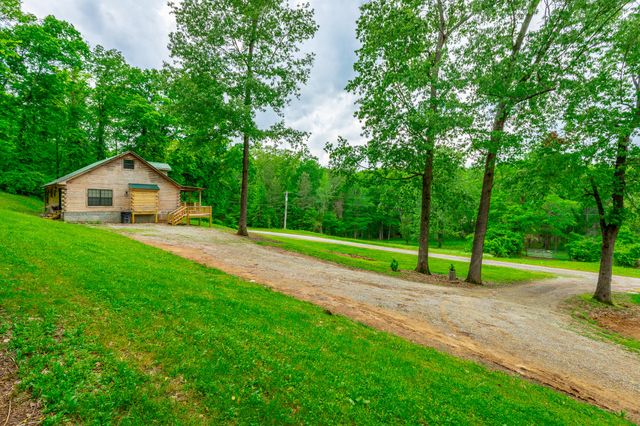 325 Evening Shadow Lane, Whitwell, TN 37397