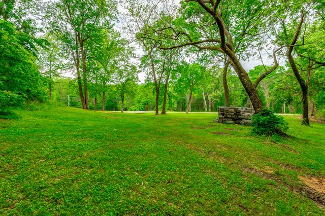325 Evening Shadow Lane, Whitwell, TN 37397