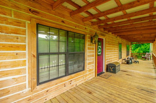 325 Evening Shadow Lane, Whitwell, TN 37397