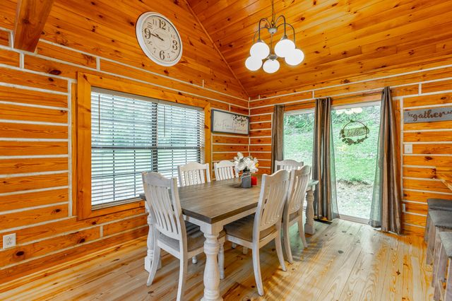 325 Evening Shadow Lane, Whitwell, TN 37397