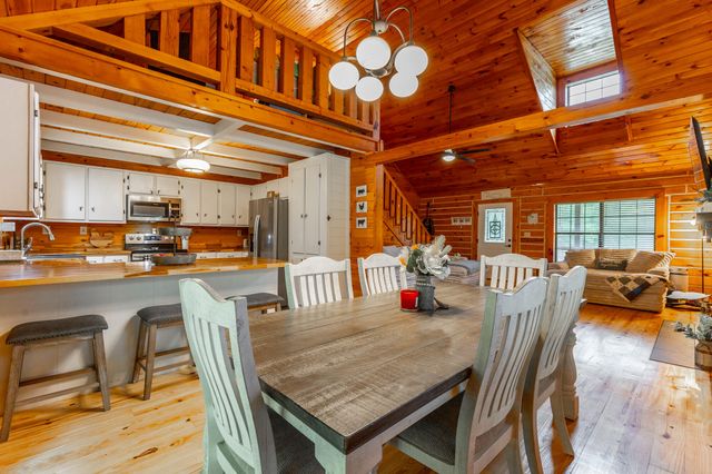 325 Evening Shadow Lane, Whitwell, TN 37397