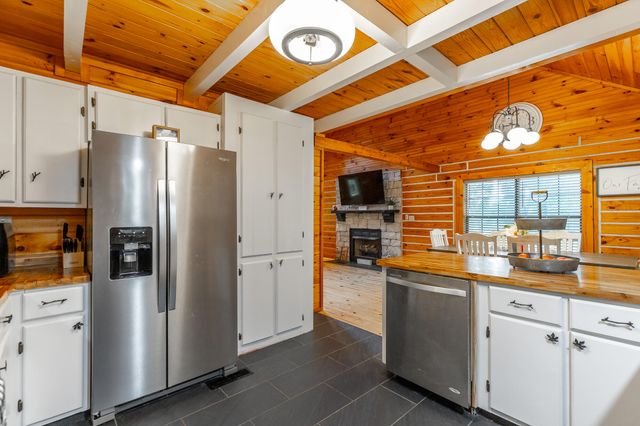 325 Evening Shadow Lane, Whitwell, TN 37397