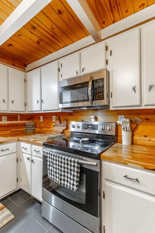 325 Evening Shadow Lane, Whitwell, TN 37397