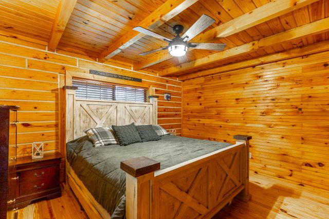 325 Evening Shadow Lane, Whitwell, TN 37397