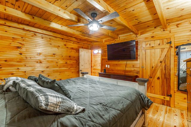 325 Evening Shadow Lane, Whitwell, TN 37397