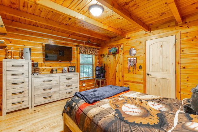 325 Evening Shadow Lane, Whitwell, TN 37397