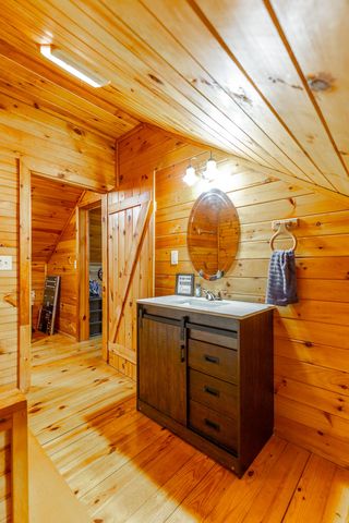 325 Evening Shadow Lane, Whitwell, TN 37397