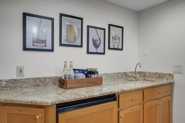 9117 Yukon Avenue S, Bloomington, MN 55438