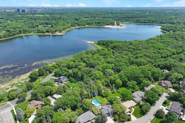 9117 Yukon Avenue S, Bloomington, MN 55438