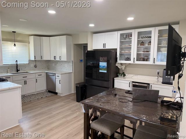 44150 Duchess Drive, Canton, MI 48187