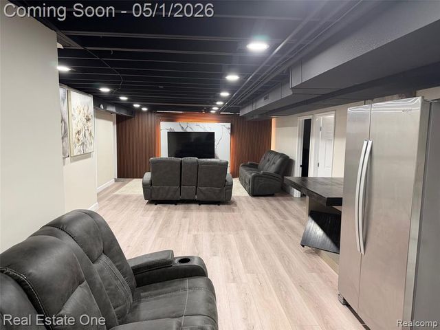 44150 Duchess Drive, Canton, MI 48187