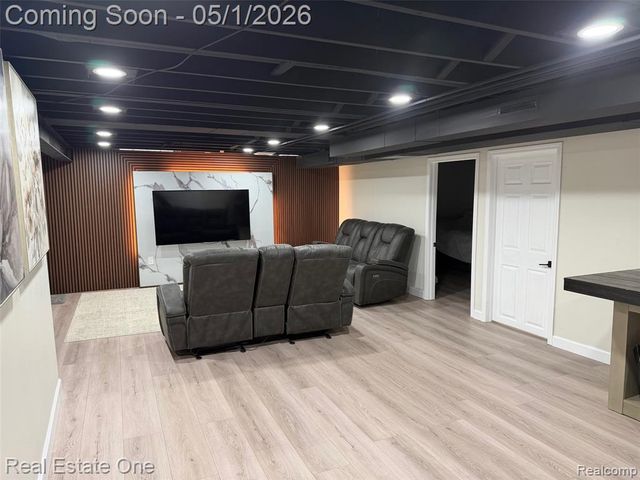 44150 Duchess Drive, Canton, MI 48187