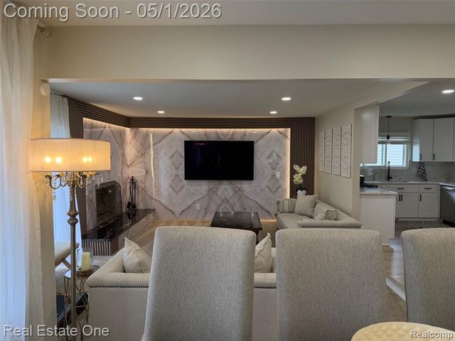44150 Duchess Drive, Canton, MI 48187