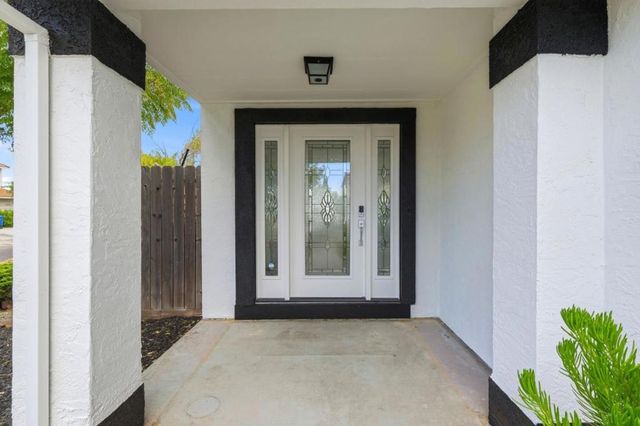 1145 Lovelock Way, Hayward, CA 94544
