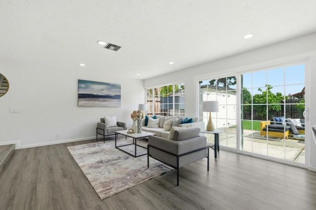 1145 Lovelock Way, Hayward, CA 94544