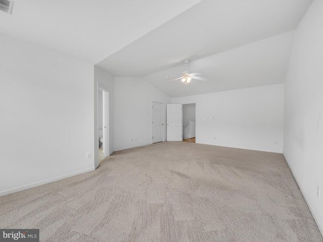 13662 SAINT JOHNS WOOD PL, Herndon, VA 20171