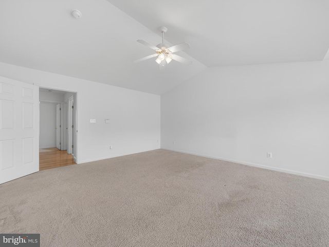 13662 SAINT JOHNS WOOD PL, Herndon, VA 20171