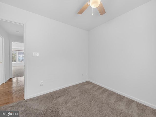 13662 SAINT JOHNS WOOD PL, Herndon, VA 20171