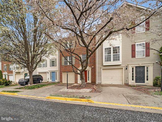 13662 SAINT JOHNS WOOD PL, Herndon, VA 20171