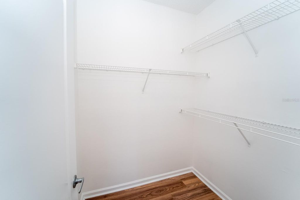 Image 35 of property listing at 12106 POPPY FIELD LANE 107, Orlando, FL 32837