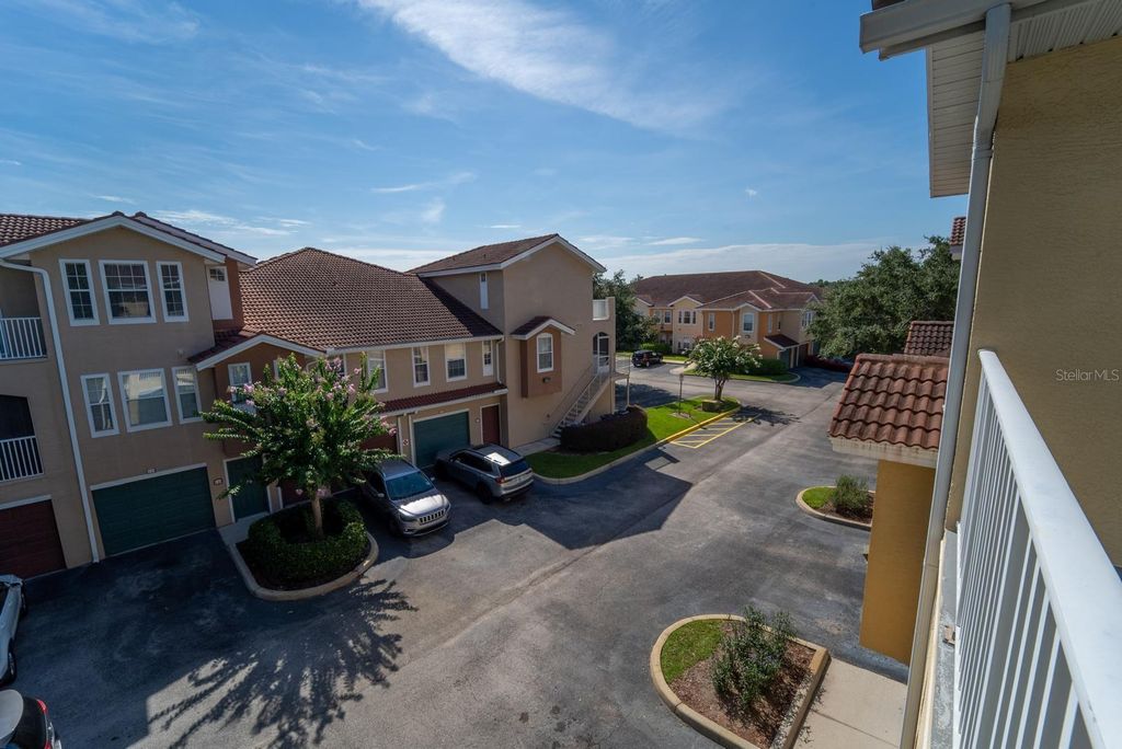 Image 37 of property listing at 12106 POPPY FIELD LANE 107, Orlando, FL 32837