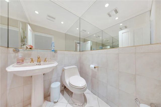 2835 Devonport, San Marino, CA 91108