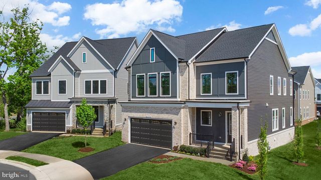 41934 NIGHT NURSE CIR, Brambleton, VA 20148