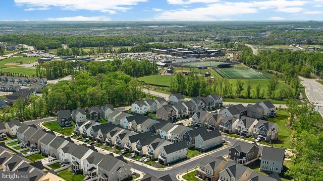 41934 NIGHT NURSE CIR, Brambleton, VA 20148