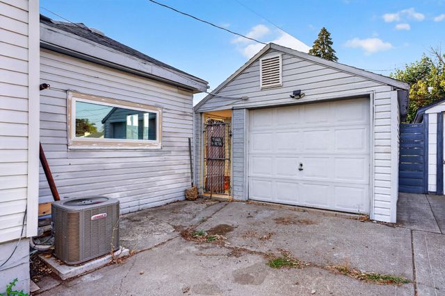 1307 E Gordon Ave, Spokane, WA 99207