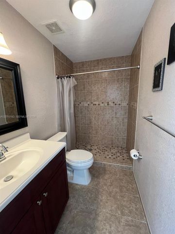 12255 SW 29th Ter, Miami, FL 33175