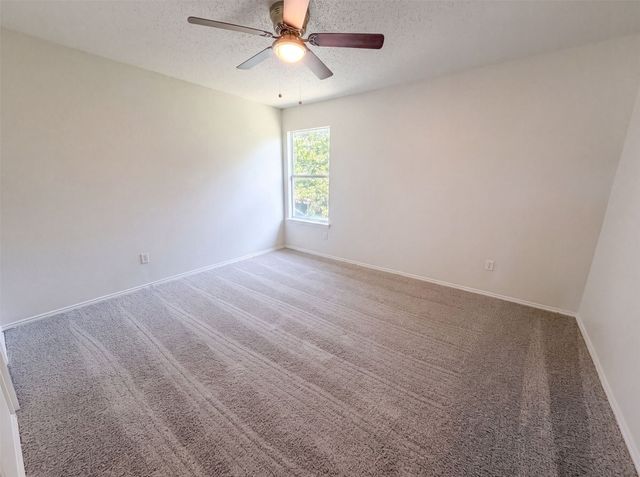 448 N Waterford Oaks Drive, Cedar Hill, TX 75104
