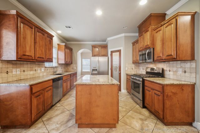 13302 E 43rd Street, Tulsa, OK 74134