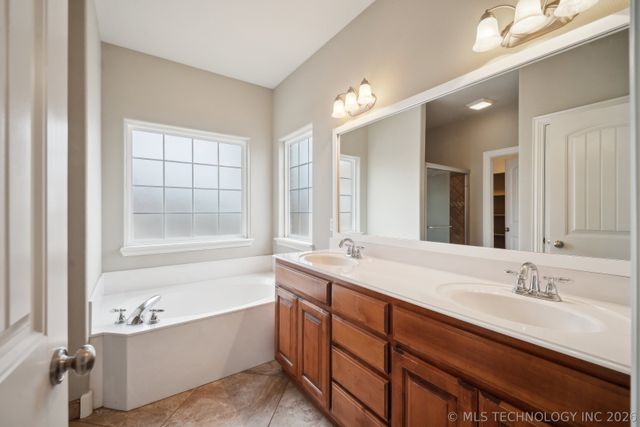 13302 E 43rd Street, Tulsa, OK 74134