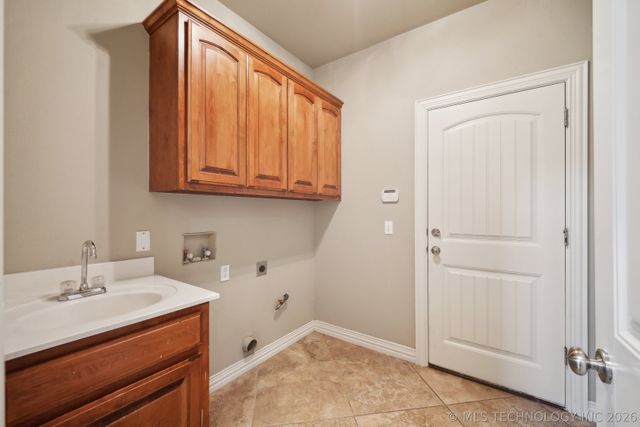 13302 E 43rd Street, Tulsa, OK 74134