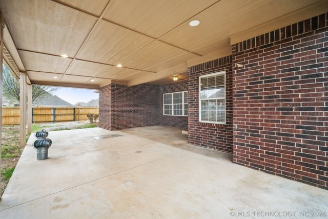 13302 E 43rd Street, Tulsa, OK 74134