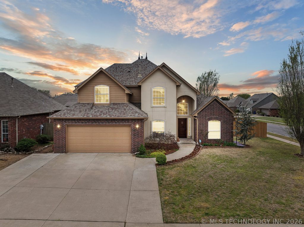 13302 E 43rd Street, Tulsa, OK 74134