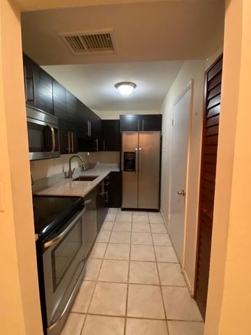 5951 NE 14th Lane 204N, Fort Lauderdale, FL 33334